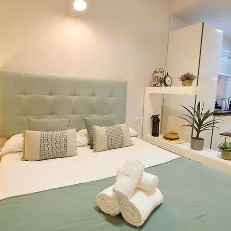 Letplanet Peaceful Thyssen Apartment Malaga